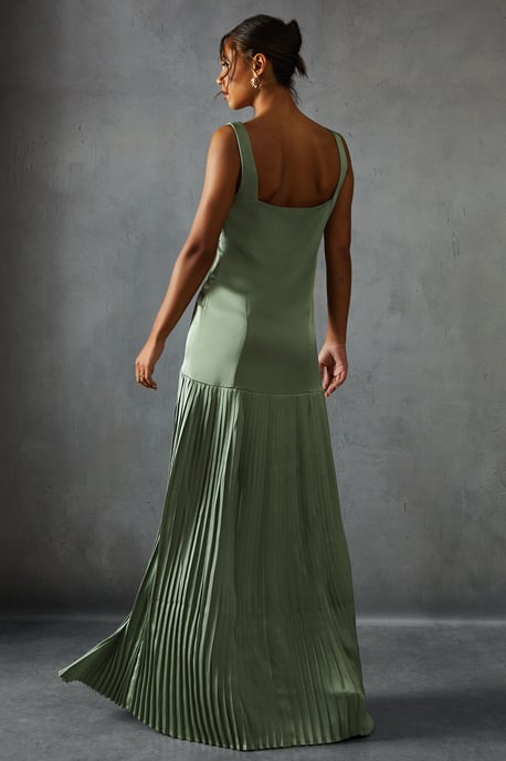 Premium Satin Square Pleated Skirt Bridesmaid Dress