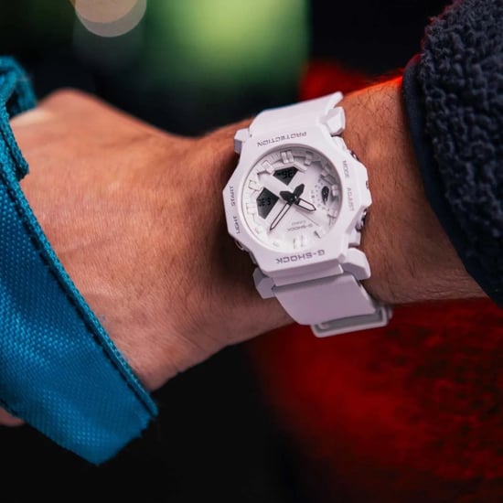 Casio G-shock Weiß Damen Armbanduhr GA-2300-7AER - Image 5