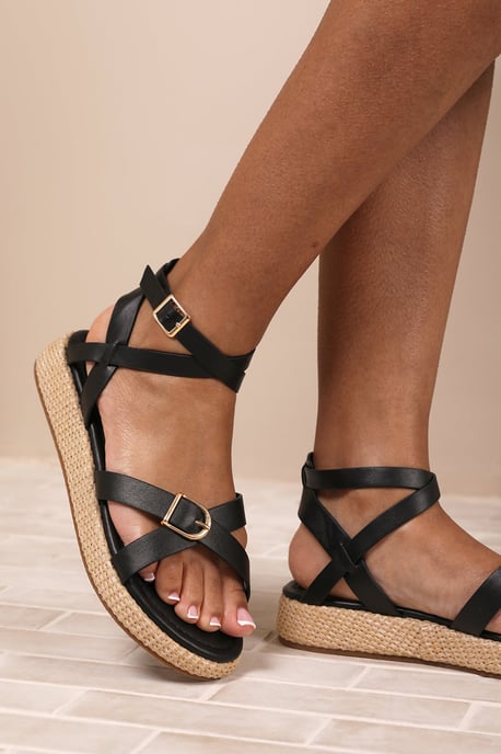 Wheres That From Womens 'Sofia' Cross Over Buckle Strap Sandals
