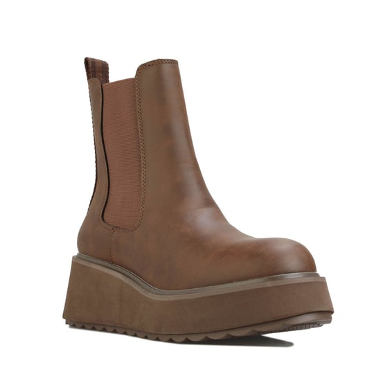 Women's Rocket Dog Heyday Platform Chelsea Boots in Brown