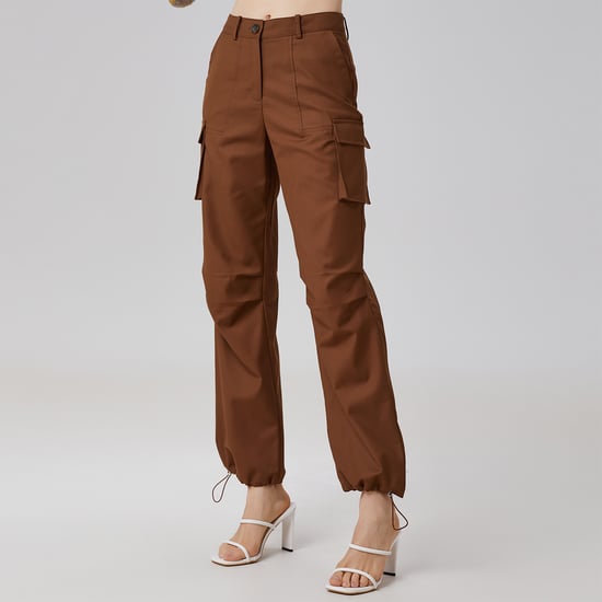 Cargohose mit Kordelzug am Knöchel - Image 4