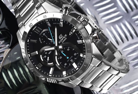 Casio Edifice Herren Silber Uhr EFR-571D-1AVUEF - Image 4