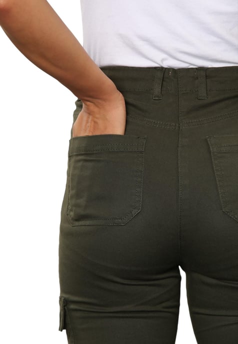 MYT Womens Cargo Chino Knöchel Grazer Hose in Khaki - Image 6