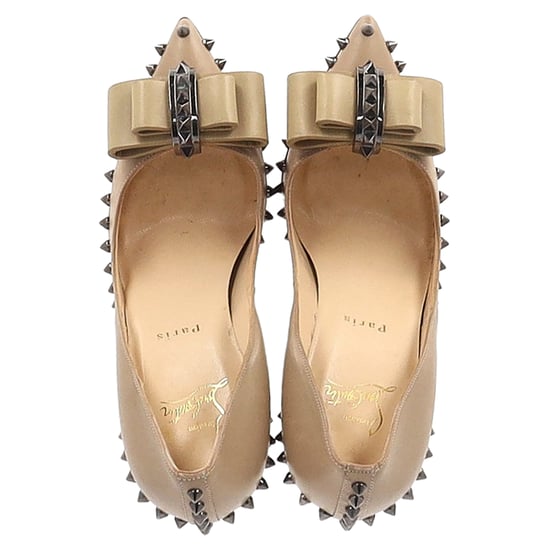 Christian Louboutin Lucifer 120 Studded Pumps aus Nude-Leder - Image 3
