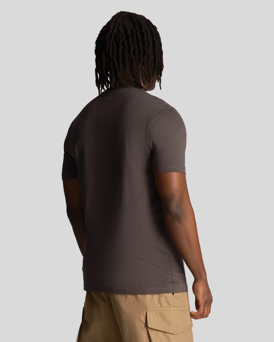 Herren-T-Shirt mit Lyle & Scott-Stickerei in Grau - Image 3