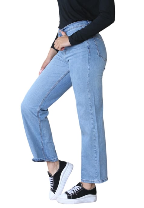 MYT Ladies Wide Leg High Waisted Jeans in Hellblau - Image 3