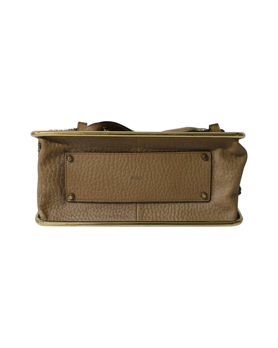 Chloe Sally Schultertasche aus karamellbraunem Leder - Image 5
