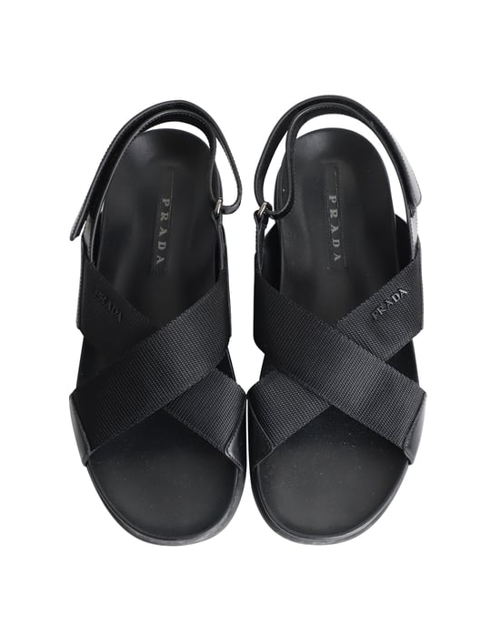Prada Logo Riemen Überkreuz Sandalen aus schwarzem Leder - Image 6