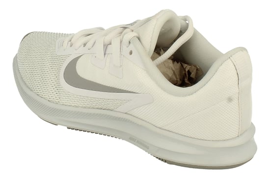 Nike Downshifter 9 Frauen Weiß Turnschuhe - Image 2