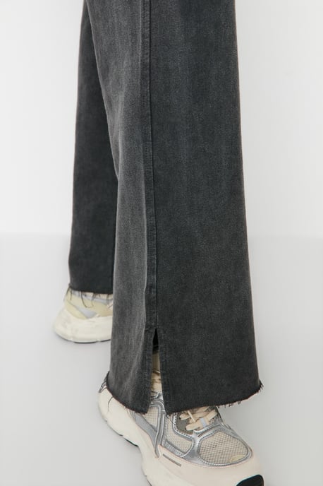 Trendyol Femmes Taille haute Jambe large Bas de survêtement - Image 2