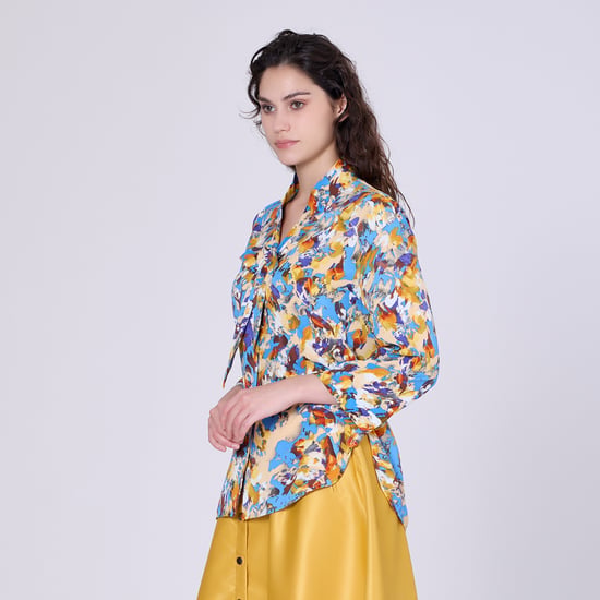 Bluse mit Ascot-Krawatte und abstraktem Druck - Image 2