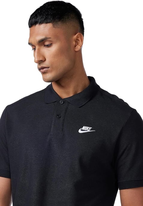 Nike Sportswear Club Herren-Poloshirt in Schwarz - Image 3