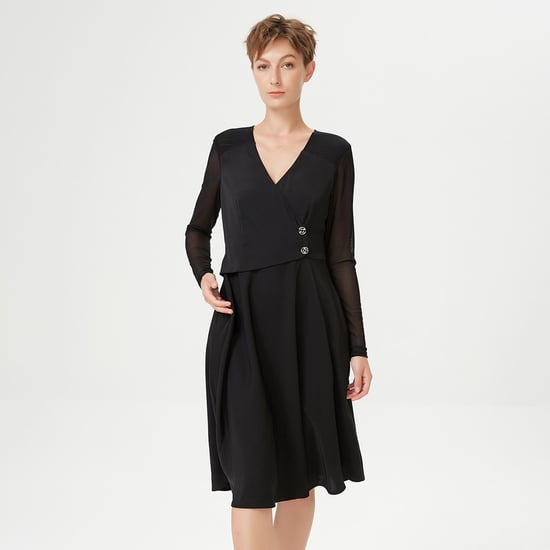 Skater-Kleid mit gekreuzten Herzen und Ärmeln aus Stretch-Tüll - Image 2