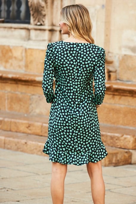 Black & Mint Green Heart Print Ruffle Hem Shift Dress