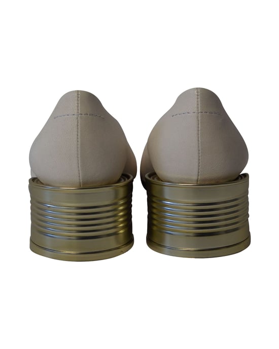 Maison Margiela Blechdose-Absatzpumps aus weißem Leder - Image 4