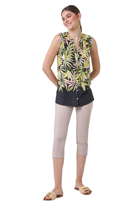 Sleeveless Leaf Print Blouse