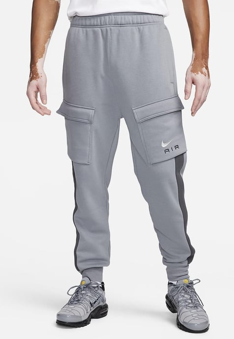 Nike Herren-Panel-Trainingsanzug in kühlem Grau - Image 5