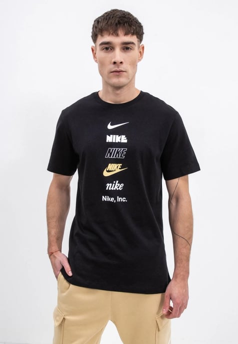 Nike Stack Logo Herren-T-Shirt in Schwarz - Image 1