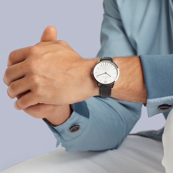 Pierre Cardin Pigalle Plissée Unisex's Black Watch CPI.2000