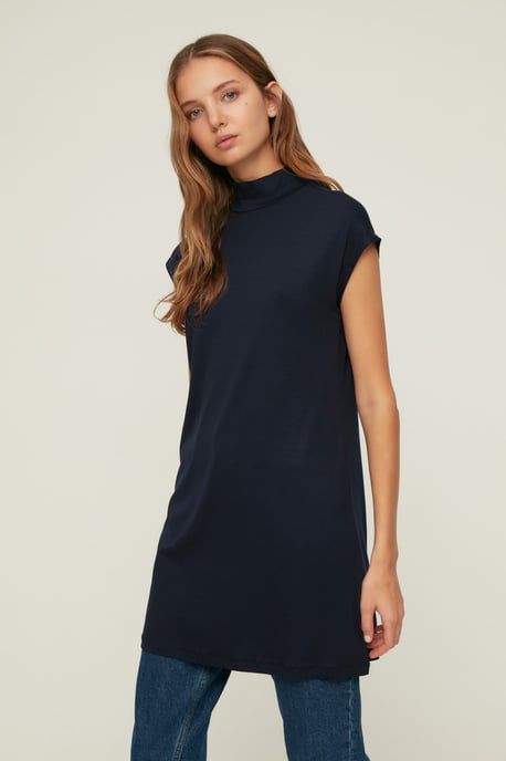 Trendyol Damen Gerade Modische Tunika - Image 4