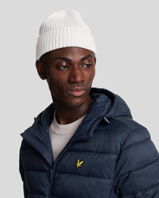 Wattierte, wattierte Jacke in Dunkelblau mit Lyle & Scott-Logo - Image 2