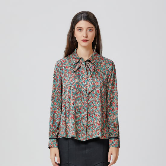 Hemd mit Ascot-Krawatte und Blumenmuster - Image 1