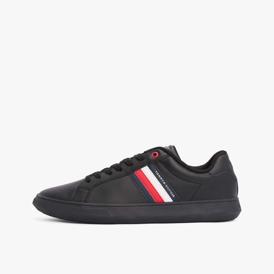Herren Tommy Hilfiger Essential Leder Cupsole Sneakers in Schwarz - Image 3