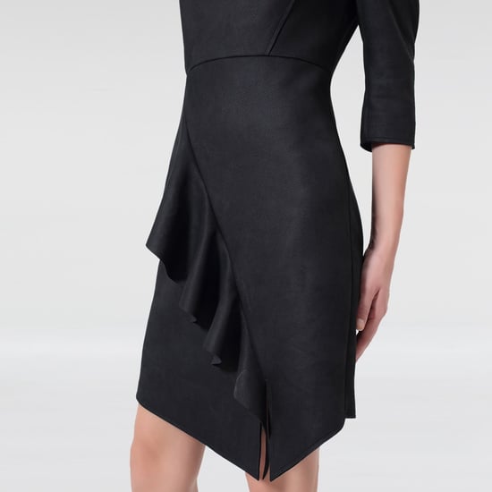 Kleid aus Stretch-Wildleder mit Rüsche am Rock - Image 3