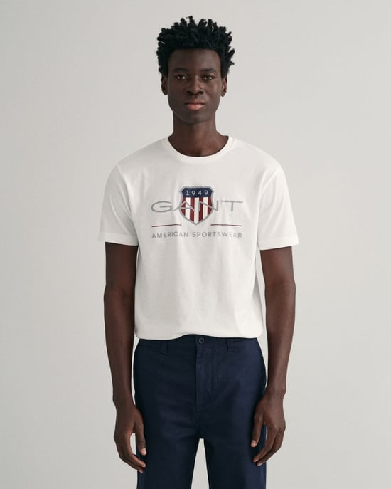 Gant Reg Archive Shield T-Shirt - Image 1