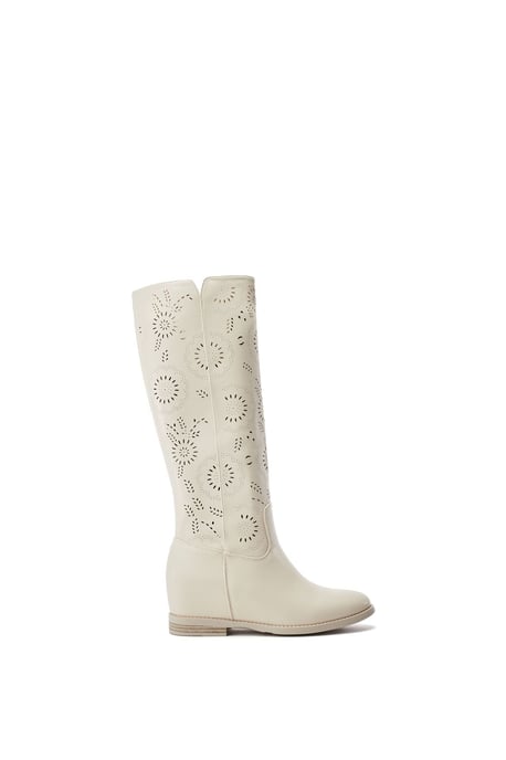 Ailee Beige Boots
