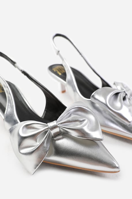 Wheres That From Womens 'Spain' Wide Fit Low Kitten Heels Pointed Toe Bow Detail