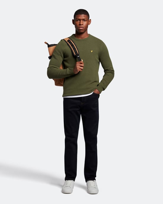 Lyle & Scott Rundhals-Lammwollpullover in Oliv - Image 2