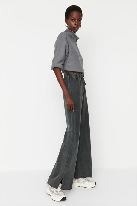 Trendyol Femmes Taille haute Jambe large Bas de survêtement - Image 4