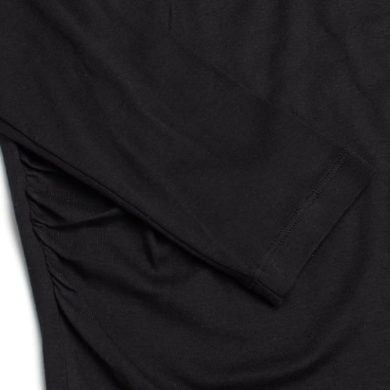 Modern maternity t-shirt with V-neck and long sleeves 719653 women