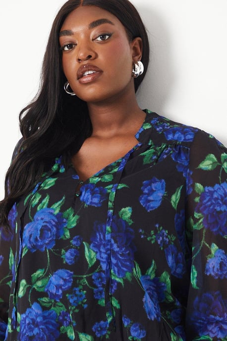 Curve Floral Chiffon Shirred Hem Top