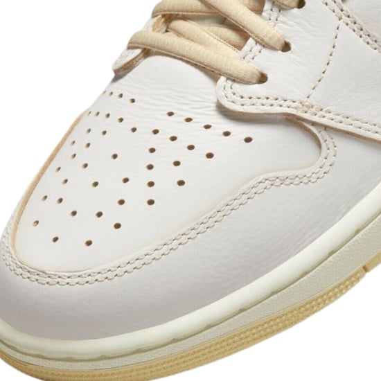 Nike Air Jordan 1 Retro High OG Craft Weisse High-Top-Sneaker - Image 2
