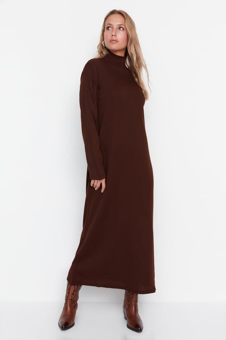 Trendyol Femmes Col roulé Changement Maxi Robe modeste - Image 3
