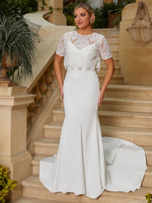 Lace Overlay Bodice Maxi Wedding Dress in White