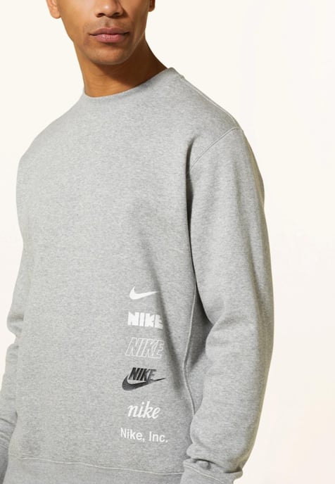 Nike Club Fleece Plus Trainingsanzug mit kleinem Logo in Heather Grey - Image 3
