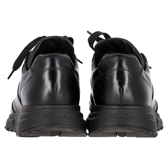 Prada Prax 01 Schnür-Low-Top-Sneaker aus schwarzem Kalbsleder - Image 4