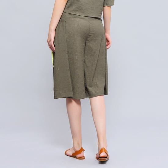 Lässige Capri-Hose mit weitem Bein - Image 2
