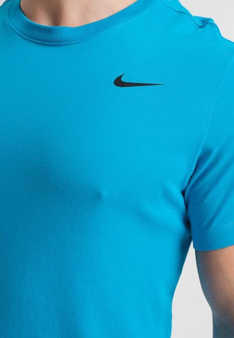 Nike Training Dri-FIT-T-Shirt in Blau - Image 4