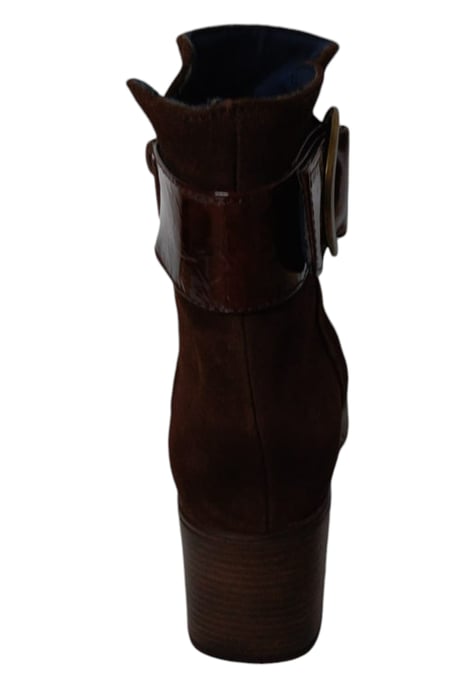 Brown women's heeled ankle boot
