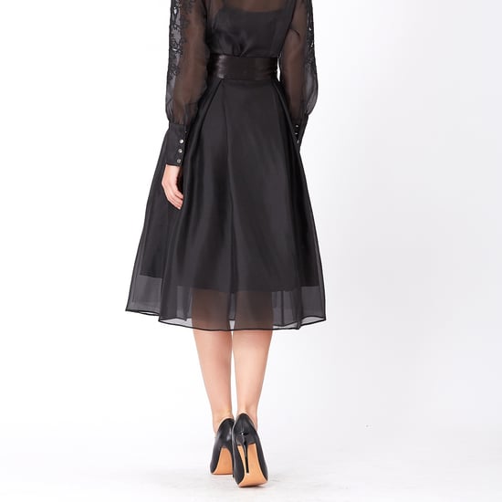 Ausgestellter Rock aus Organza und Satin - Image 4