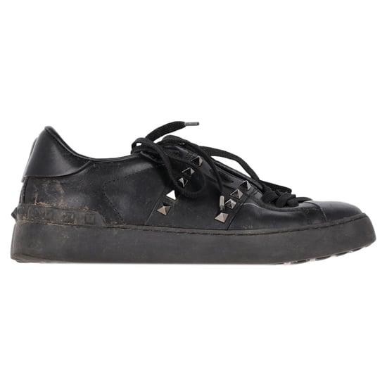 Valentino Garavani Rockstud Schnürsneaker aus schwarzem Kalbsleder - Image 1
