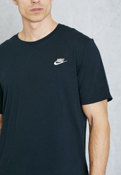 Nike Futura T-Shirt mit gesticktem Logo in Schwarz & Sliver - Image 3
