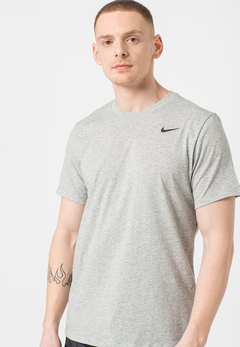 Nike Training Dri-FIT-T-Shirt in Grau - Image 3