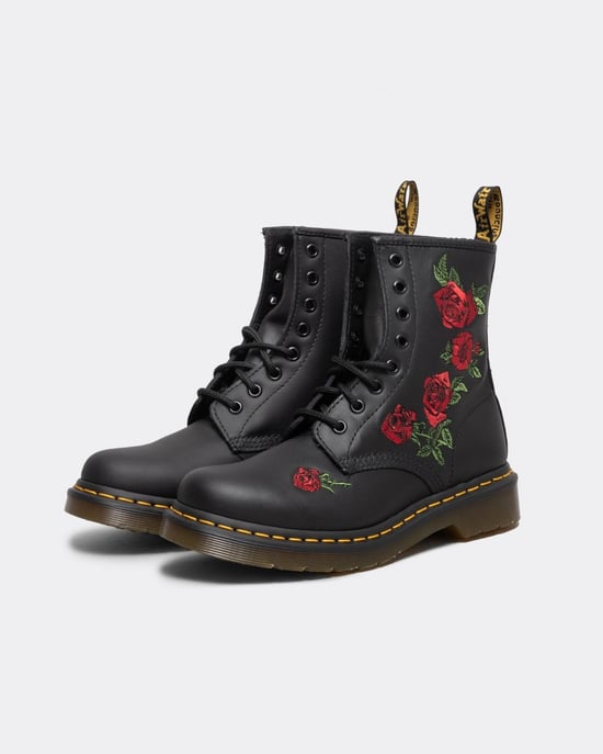 Kaufen Sie Dr. Martens 1460 Vonda Damenstiefel In Schwarz - Image 1