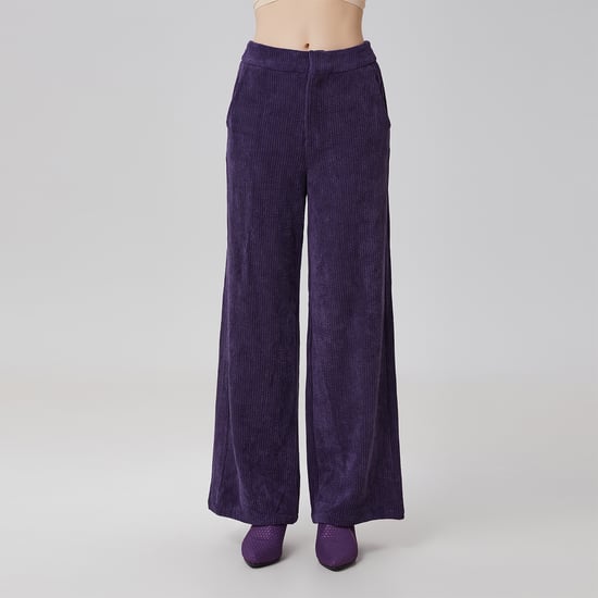 Gerade Hose aus Samt - Image 2