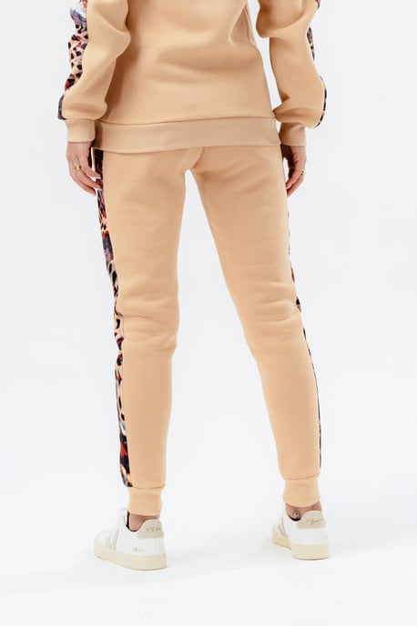 Hype Womens Hazelnut Animal Print Label Joggers - Image 2